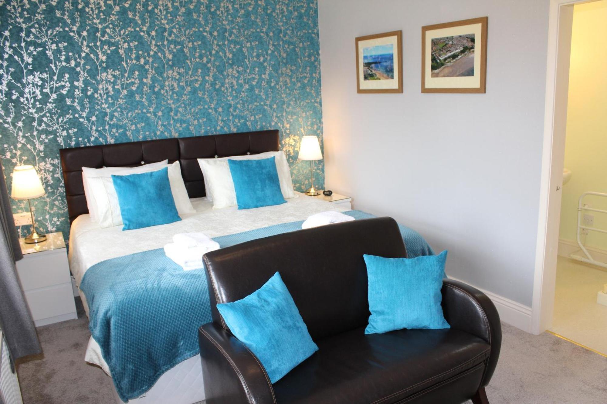 อธล เกสท์เฮาส์ Bed & Breakfast ฟายลี ภายนอก รูปภาพ